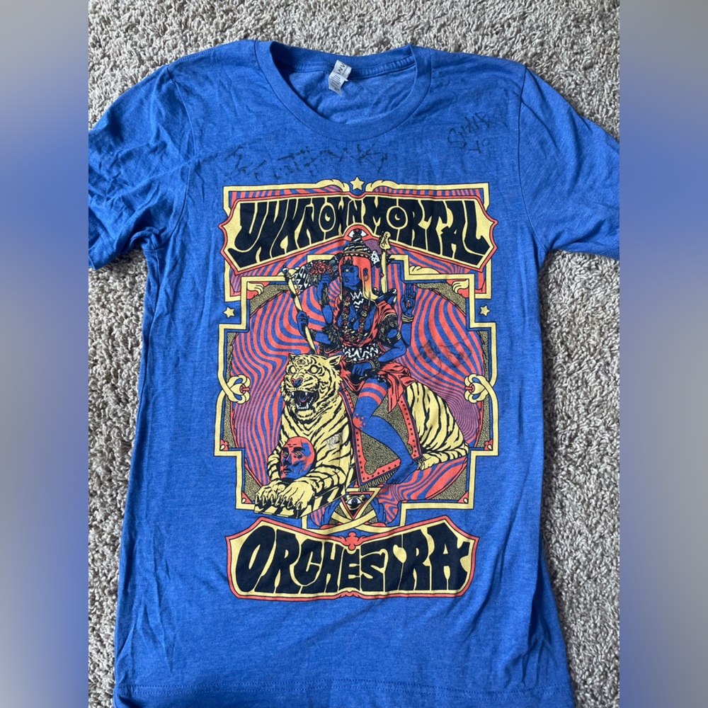 Autographed Unknown Mortal Orchestra Graphic T-Shirt Blue Size XS